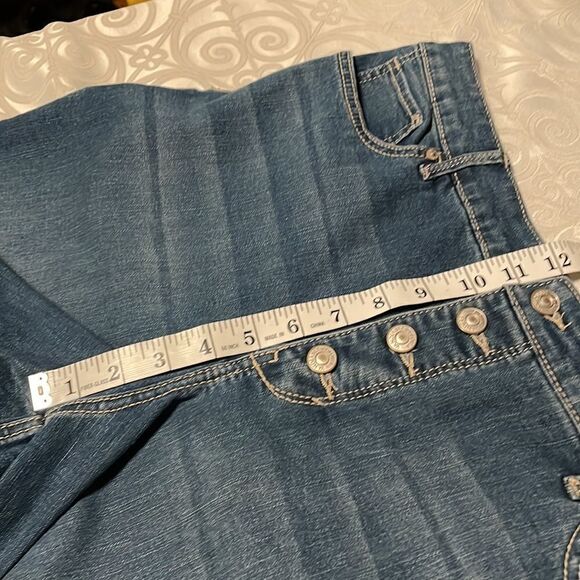 Gloria Vanderbilt All-around Slimming Effect button fly Rail Straight crops 16 - Picture 10 of 15